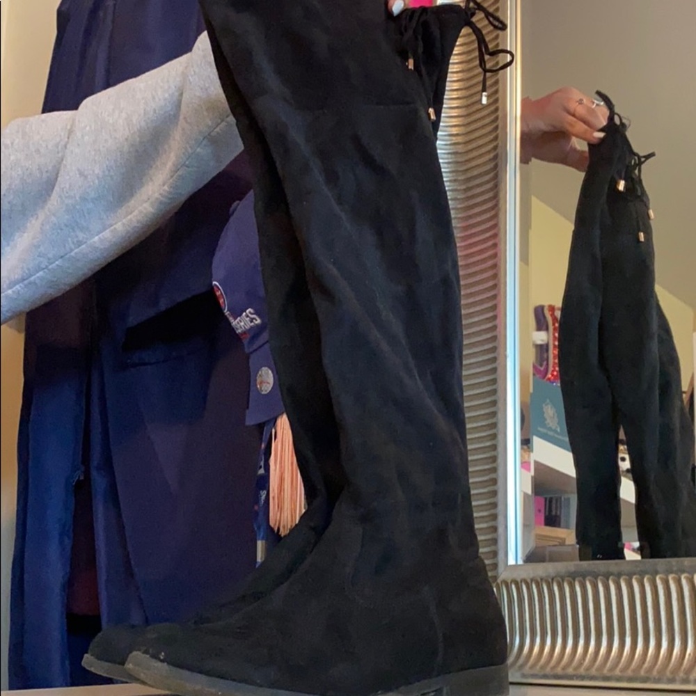 Just fab knee high suede boots.